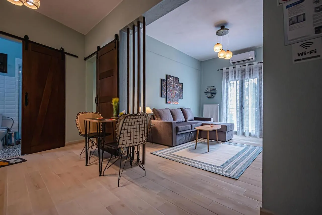 One Salonica Deluxe Apartment 2